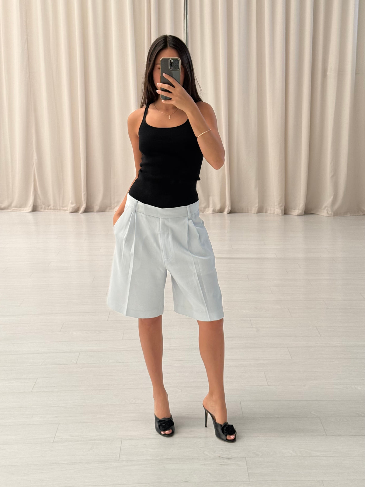 Maribel Tailored Short