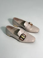 Salvatore Ferragamo - Vera Chain Leather Loafer