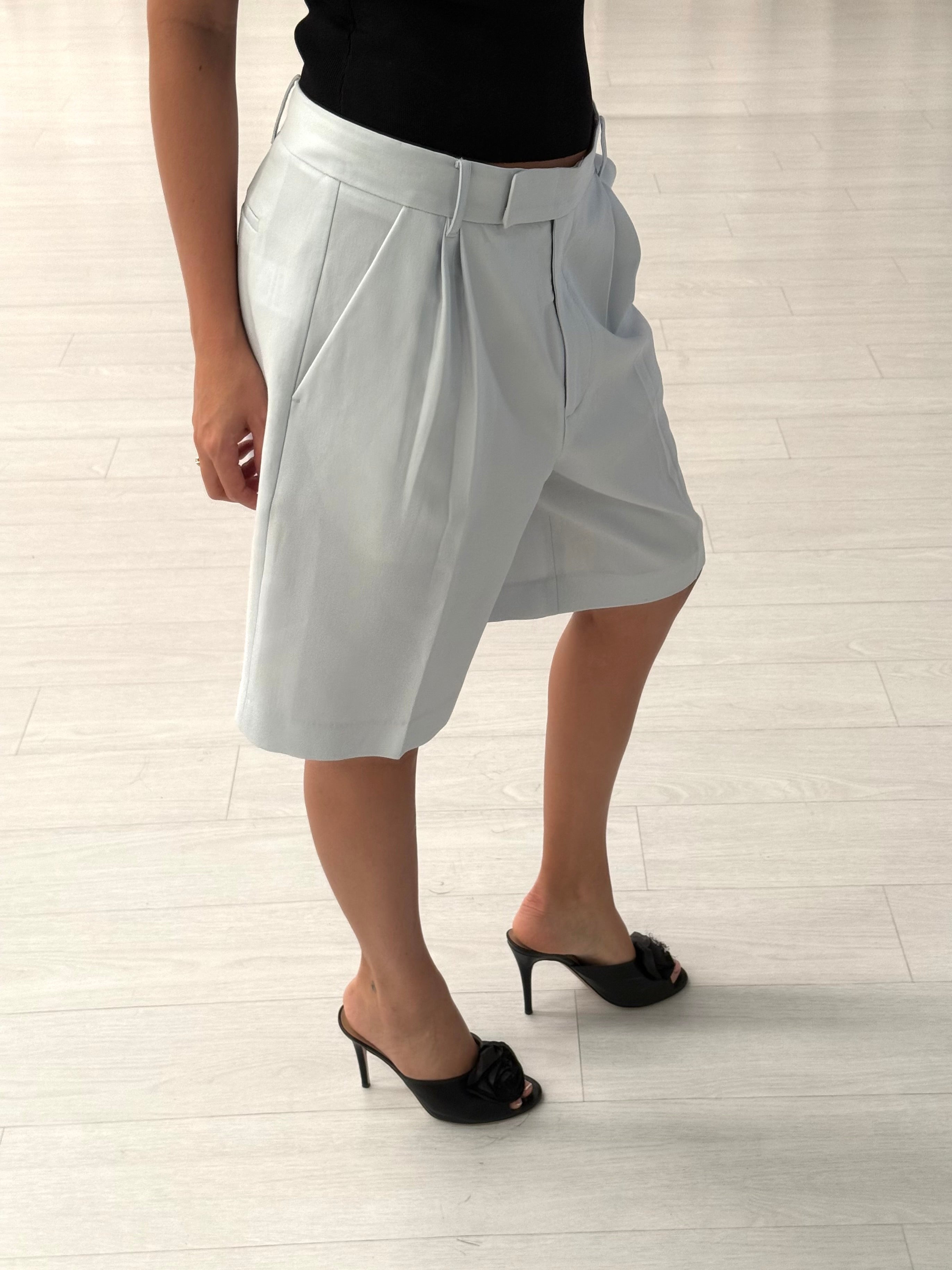 Maribel Tailored Short