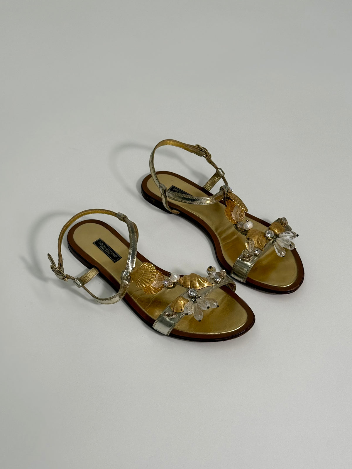 Dolce & Gabbana - Shell Pearl Leather Sandals