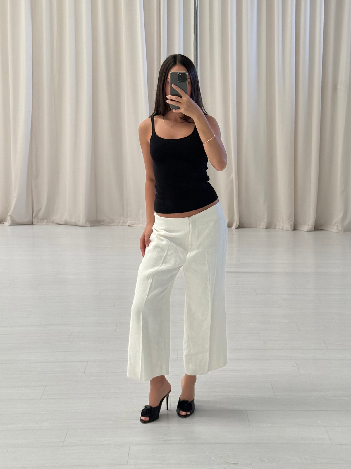 Wide Crop Pant