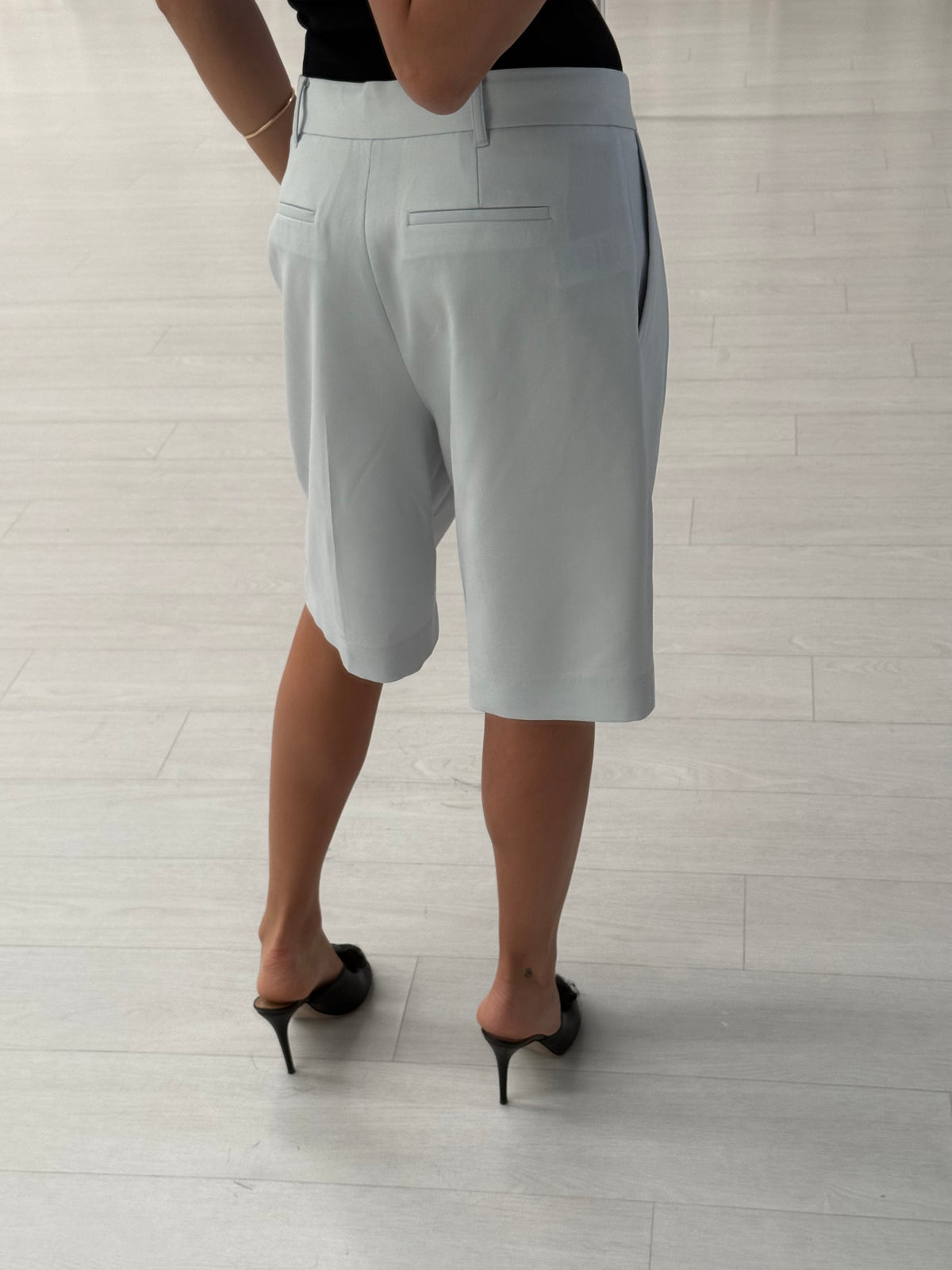 Maribel Tailored Short