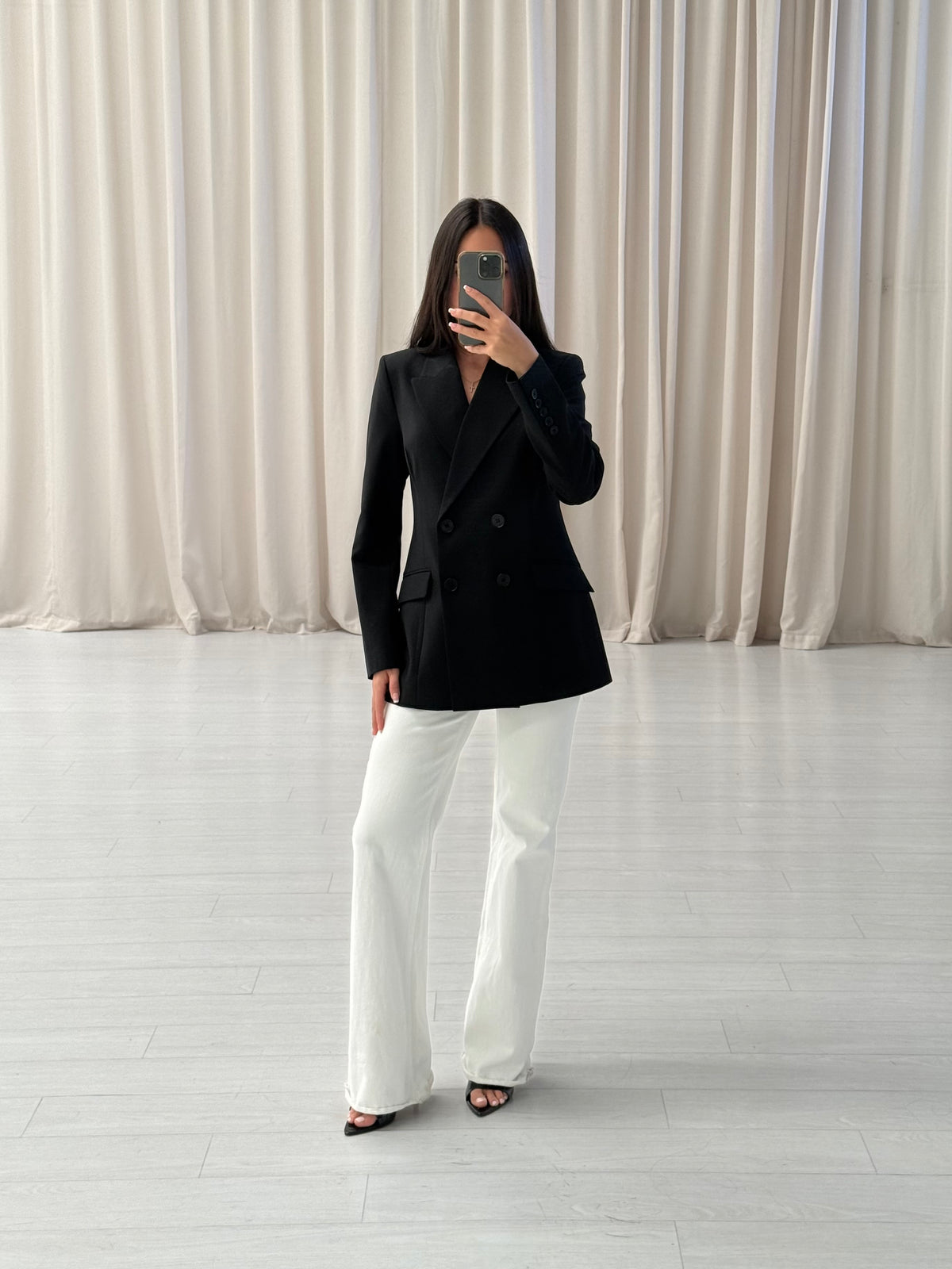 Rebecca Vallance - Double Breasted Blazer