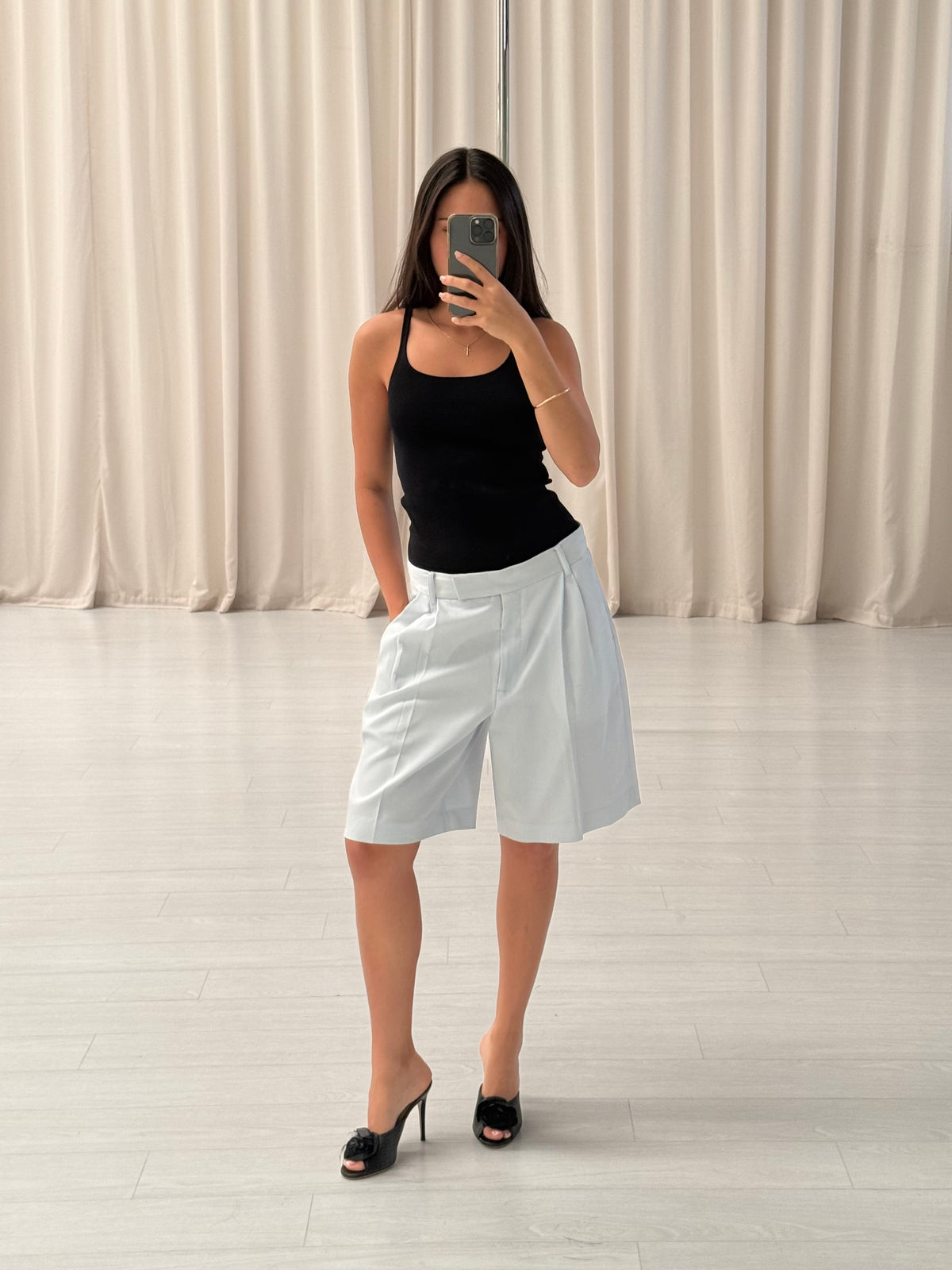Maribel Tailored Short