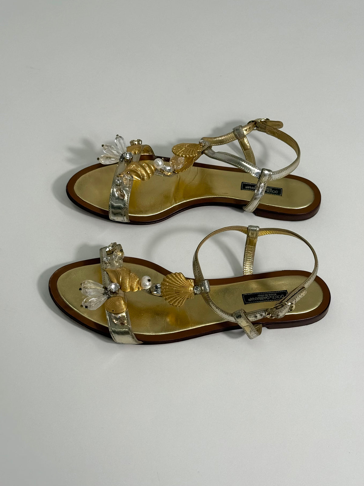 Dolce & Gabbana - Shell Pearl Leather Sandals