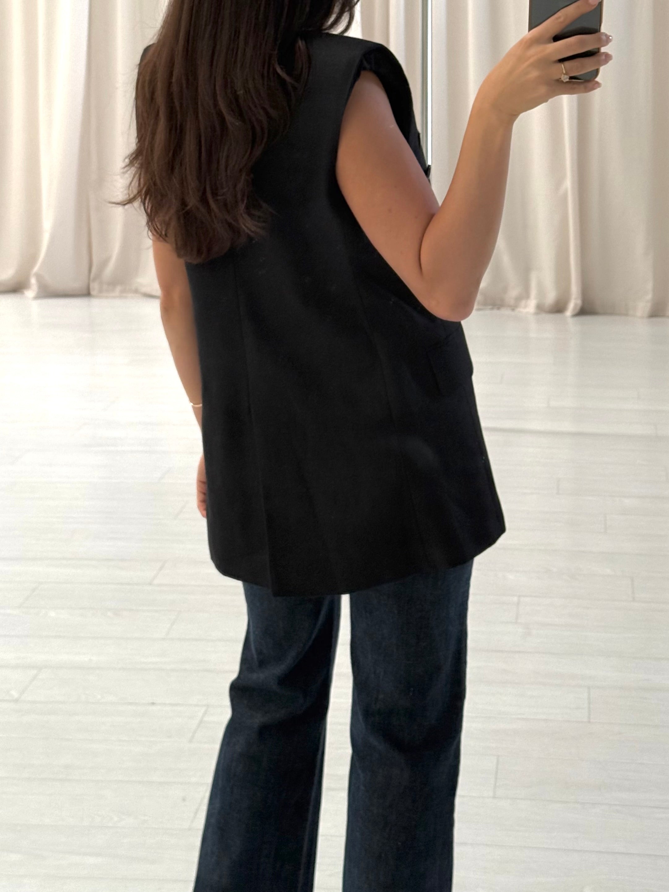 Linen Sleeveless Jacket