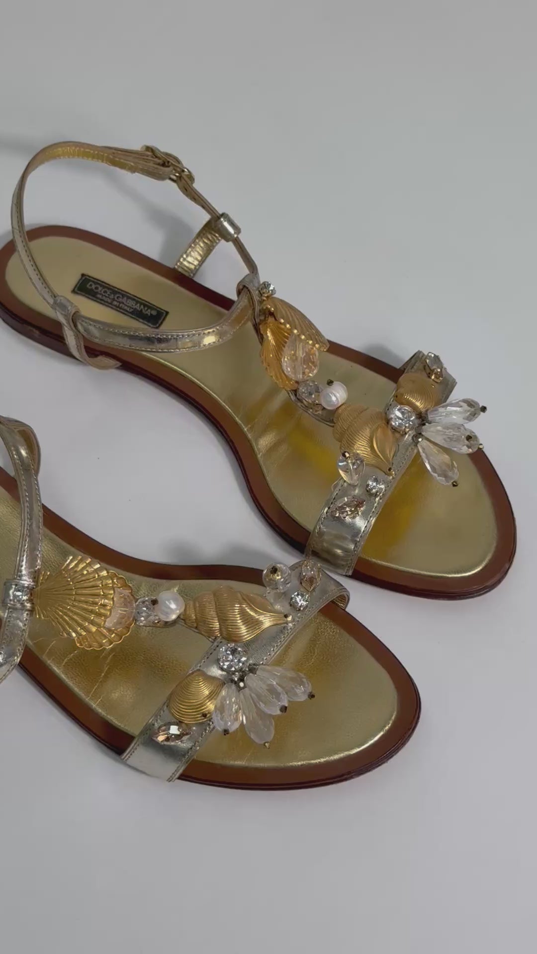 Dolce & Gabbana - Shell Pearl Leather Sandals